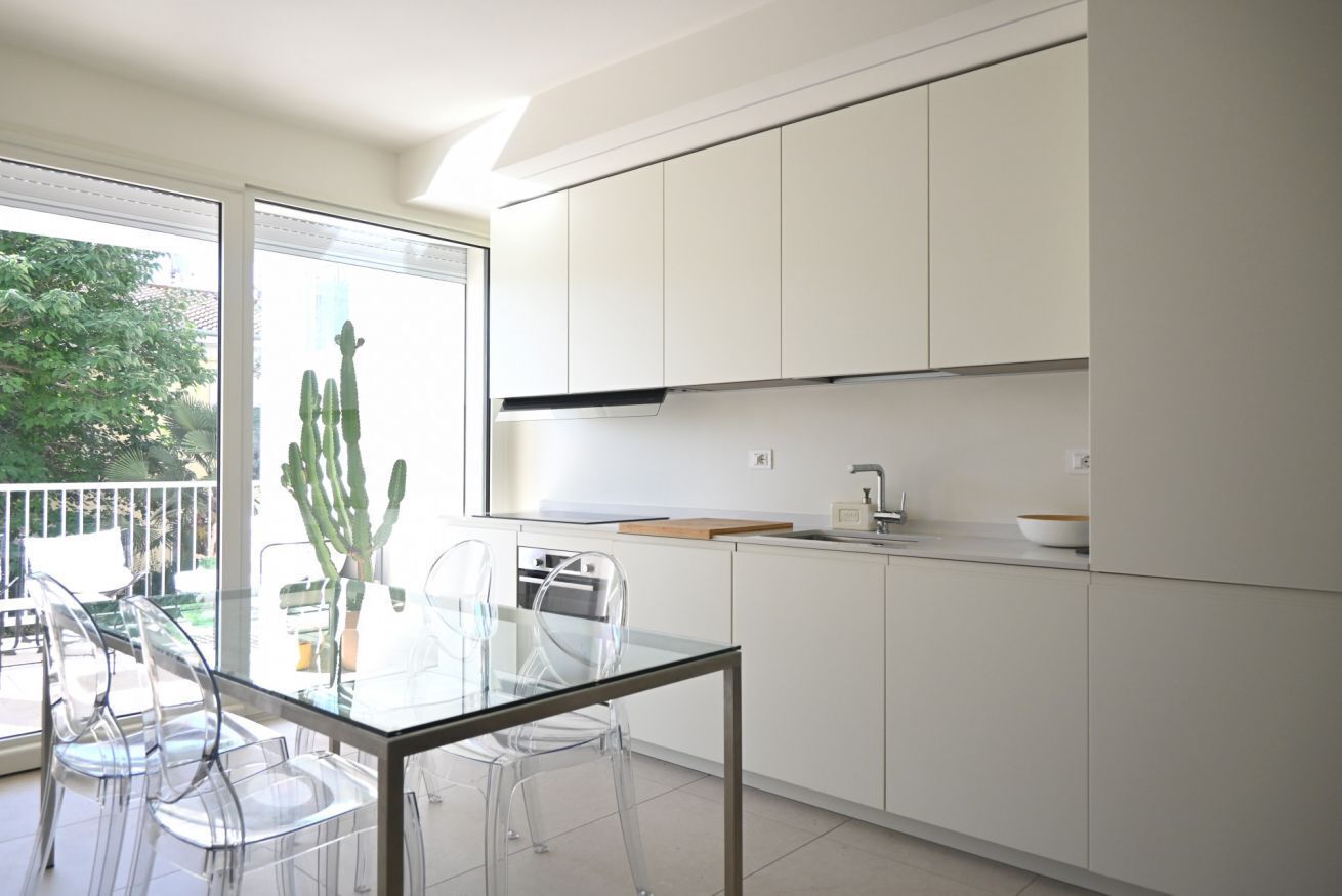 Kühlschrank, Geschirrspüler