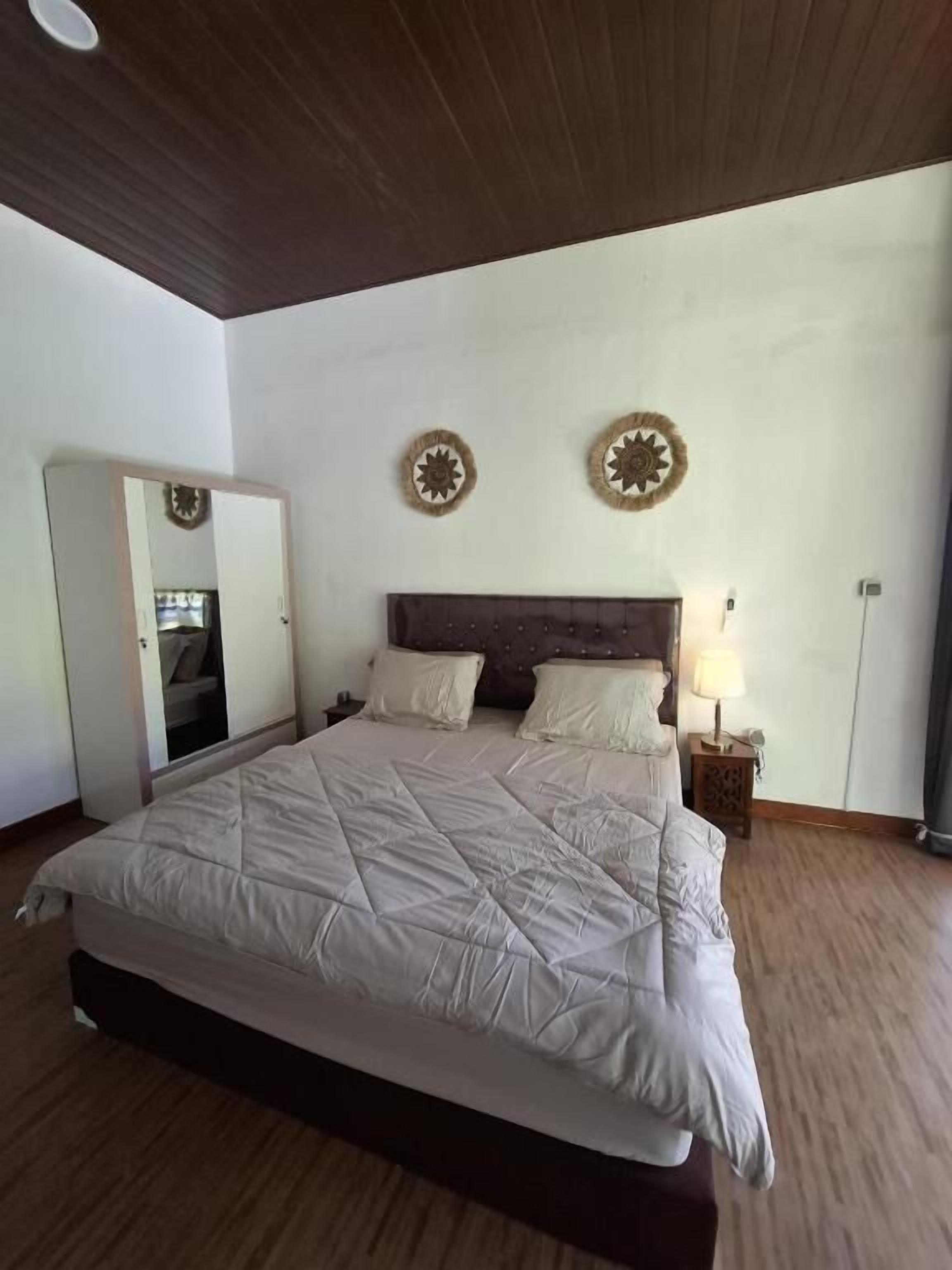 Deluxe Villa, Hill View