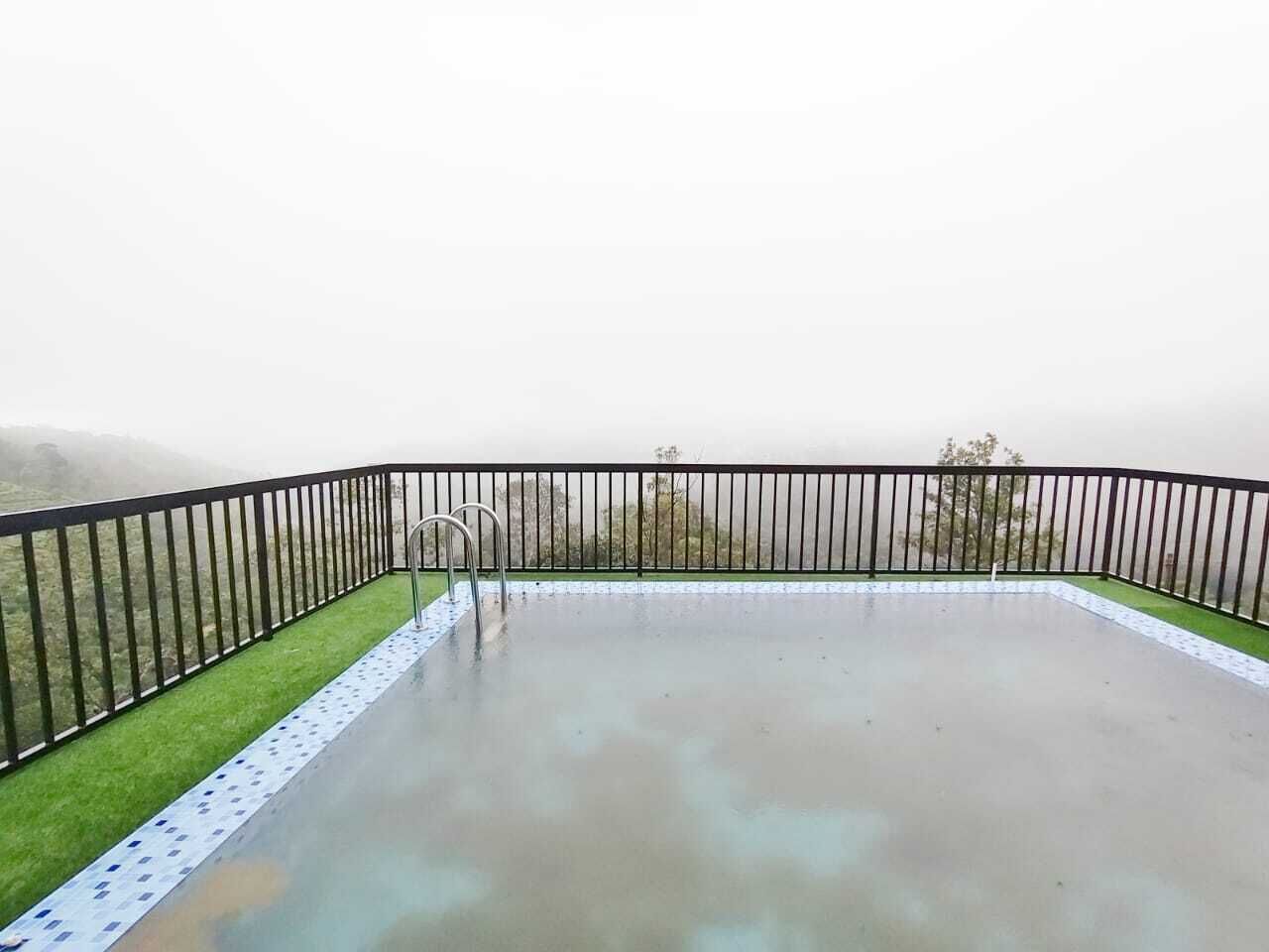 Suite de lujo | Alberca | Alberca techada y alberca al aire libre