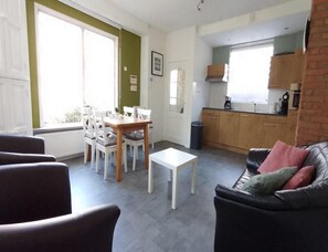 House | Dining - Holiday Home in Oostkapelle (Oostkapelle)