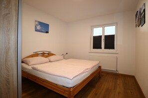 Apartment | 2 Schlafzimmer, individuell eingerichtet
