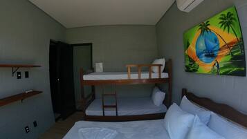 2 quartos, Wi-Fi de cortesia, roupa de cama