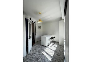 Interior - Charming Apartment in the Heart of Épinal (Épinal)