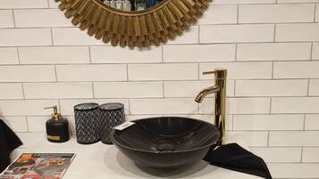 Comfort Double Room | Bathroom
