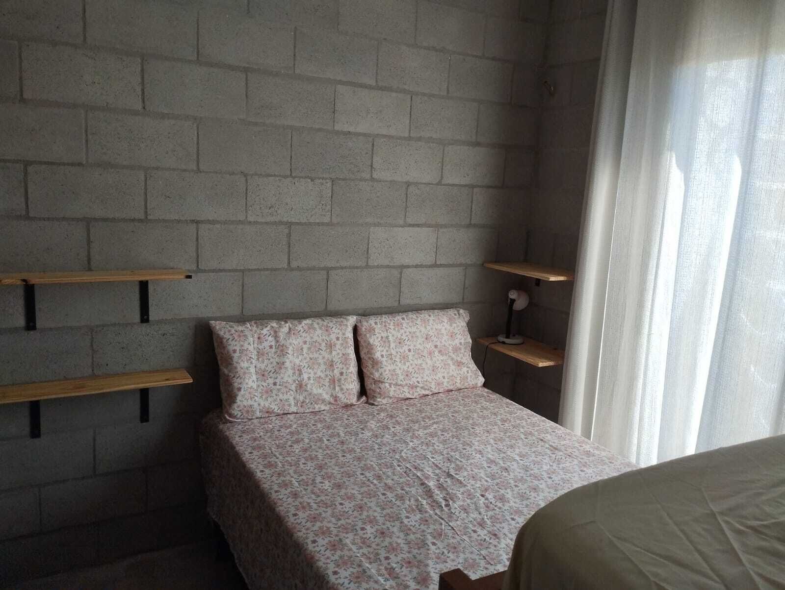 Acesso à internet, roupa de cama