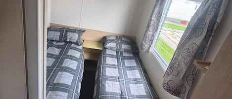 3 chambres, fer et planche à repasser, accès au Wi-Fi (inclus)