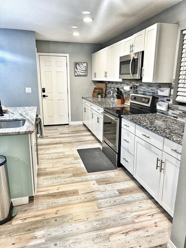 Centrally locate, cozy house, perfect for families.