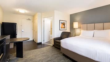 1 bedroom, in-room safe, WiFi (free)