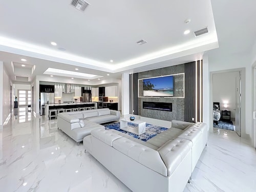 The Most Fun House with tons of room, huge pool, pickleball and an amazing view.
