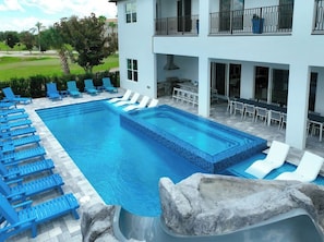 Udendørs pool, opvarmet pool