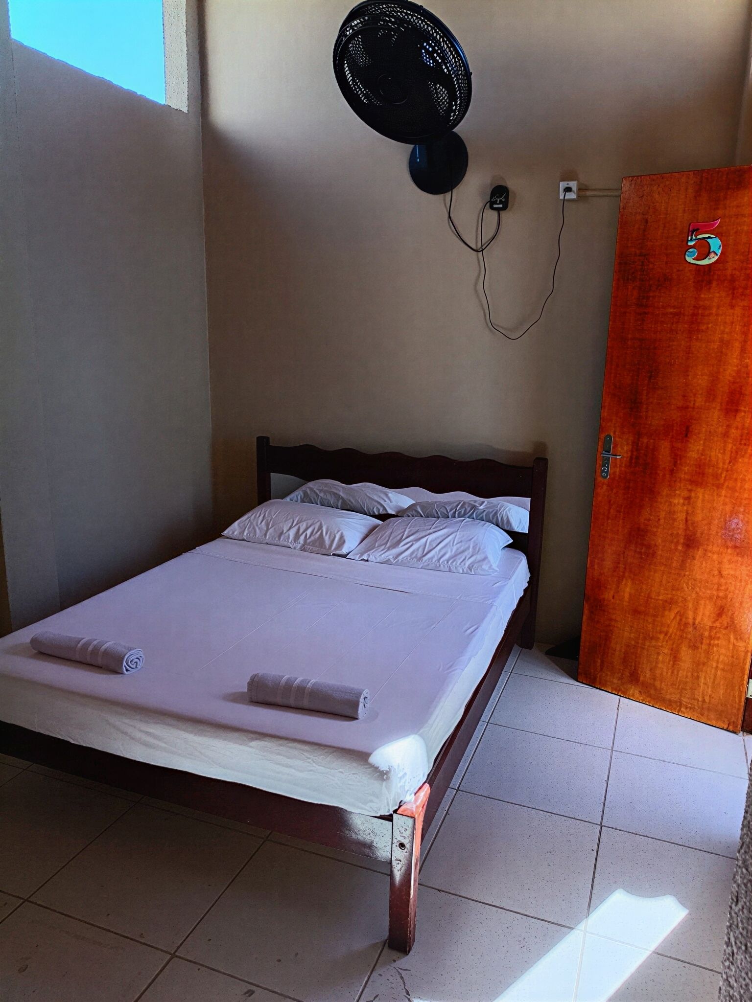 Quarto casal econômico, vista para a praia | Wi-Fi de cortesia