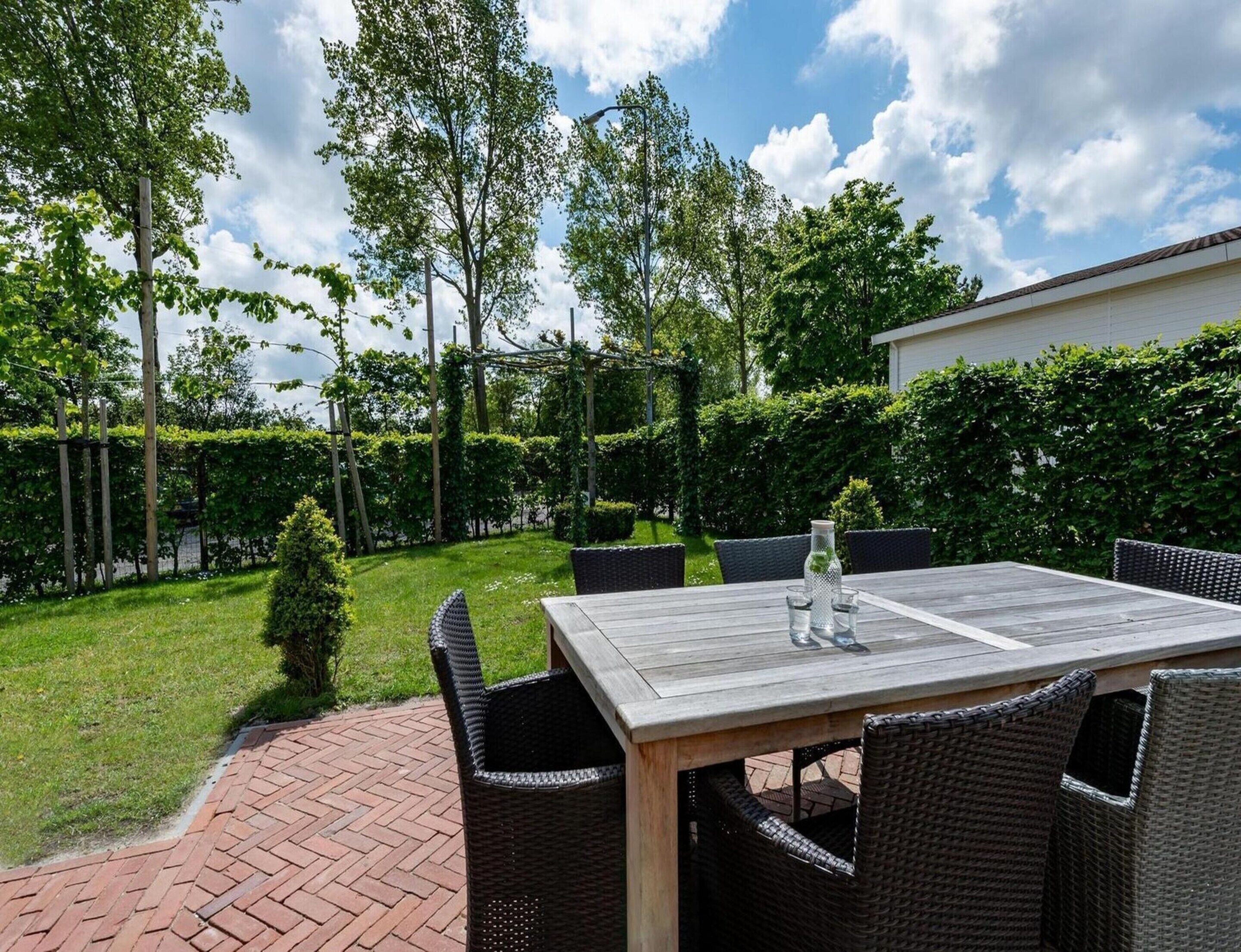 Villa | Balcony