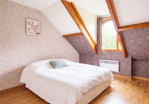 Blackout curtains, iron/ironing board, free WiFi - Chic House a 15 minutes of paris  (Argenteuil)