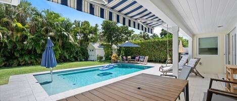 Outdoor pool, a heated pool