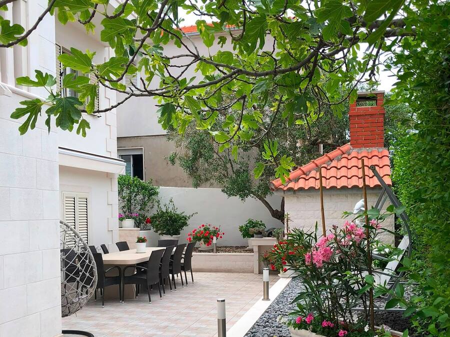 Departamento (Three Bedroom Apartment with Terrace) | Exterior