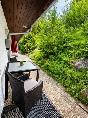 Outdoor dining - Vrbo Property (Feldberg (Schwarzwald))