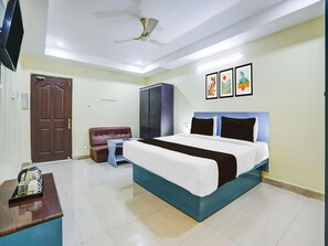 1 bedroom - Classic Hotel Rama Royal (Nellore)