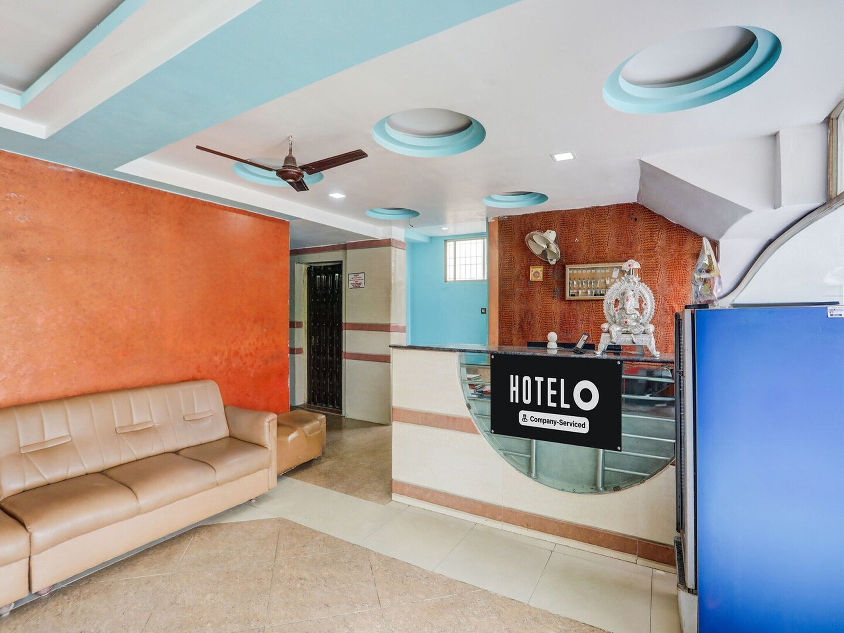 House | Reception