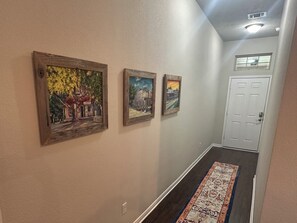 Interior - Aggie Home Like New (Bryan)