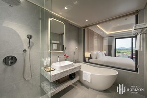 Junior Triple Room, Balcony, Mountain View | Bathroom | Free toiletries, hair dryer, slippers, towels - Noi Bai Horizon Hotel & Spa (Noi Bai)