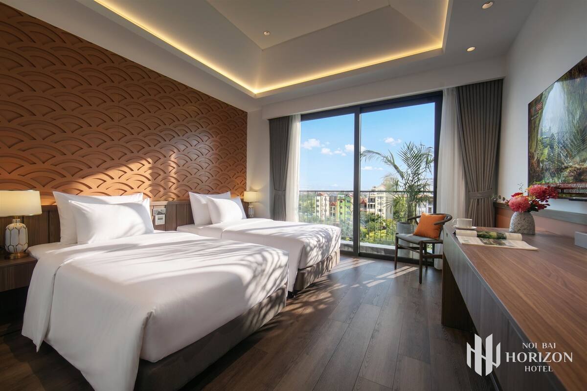 Executive Double or Twin Room, Balcony, City View | In-room safe, desk, laptop workspace, blackout drapes