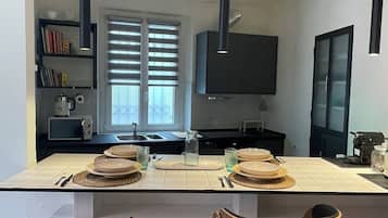 Macchina per tè/caffè, frigorifero, microonde, forno