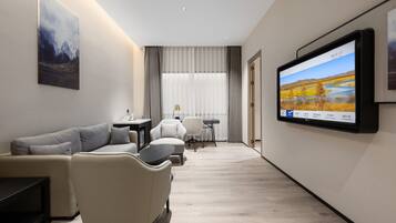 Luxury Suite | Interior