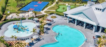 Resort-Style Villa Retreat Near Lakewood Ranch Hotspots