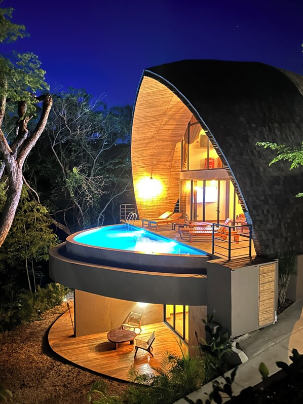 Pool - Luxury villa, ocean view, pool, gym (potrero)
