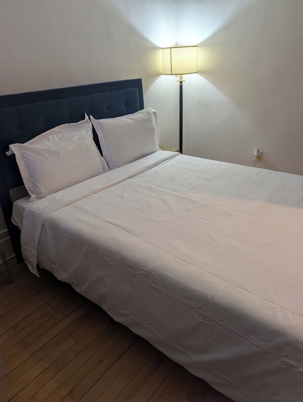4 Schlafzimmer, Bügeleisen/Bügelbrett, WLAN, Bettwäsche