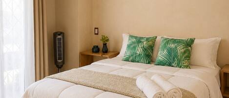 7 bedrooms, iron/ironing board, WiFi, bed sheets