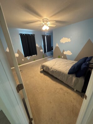 Room - Perfect 3-bedroom townhome in Middletown (Middletown)