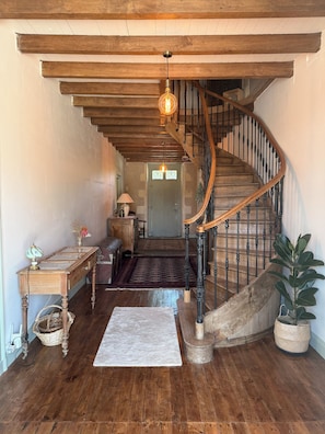 Interior - Domaine de Chaunac (Chaunac)