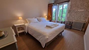 Double Room | Free WiFi