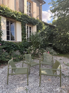 Terrace/patio - Domaine de Chaunac (Chaunac)