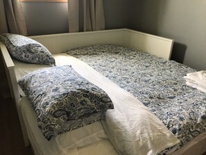 4 chambres, bureau, fer et planche à repasser, Wi-Fi gratuit