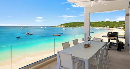 ENCLAVE Beachfront Penthouse