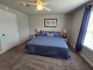 3 bedrooms, free WiFi, bed sheets - 3-bedroom townhome 1.5 miles from Toomer's Corner/Auburn University (Auburn)