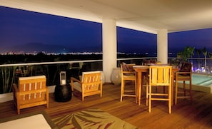 Outdoor dining - Grand Luxxe 3BR Presidential Villa - 2 Plunge Pools - Butler - Sleeps 10 (Bahia de Banderas)