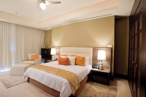 Iron/ironing board, WiFi, bed sheets - Grand Luxxe 3BR Presidential Villa - 2 Plunge Pools - Butler - Sleeps 10 (Bahia de Banderas)