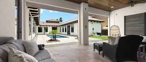Terrace/patio