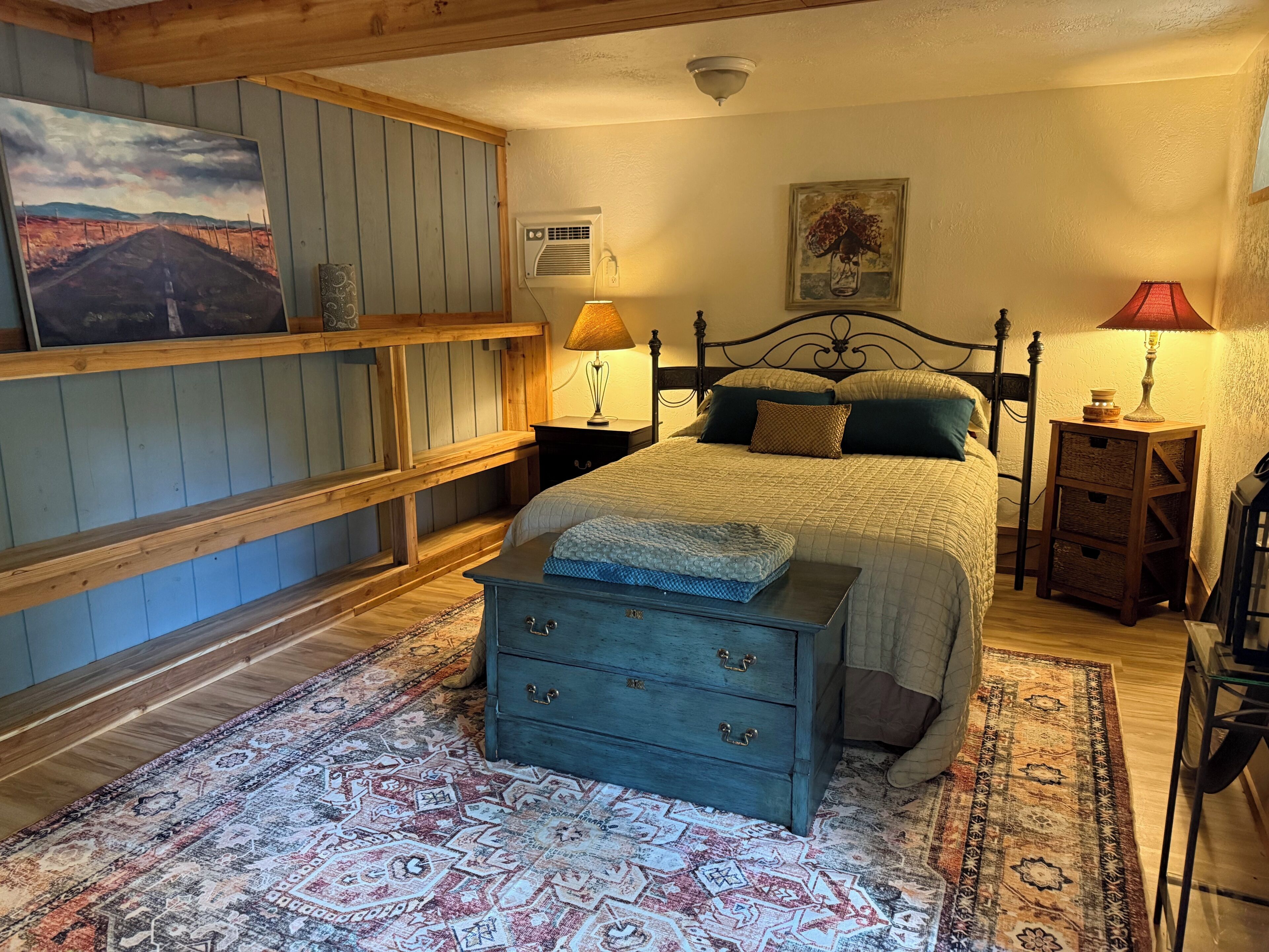 3 bedrooms, bed sheets