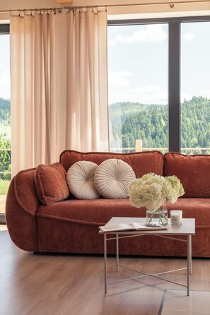 Smart TV - Cozy 3-bedroom cabin Wichrowy Domek in Nowy Targ - Podhale - Tatry - water tub (Nowy Targ)