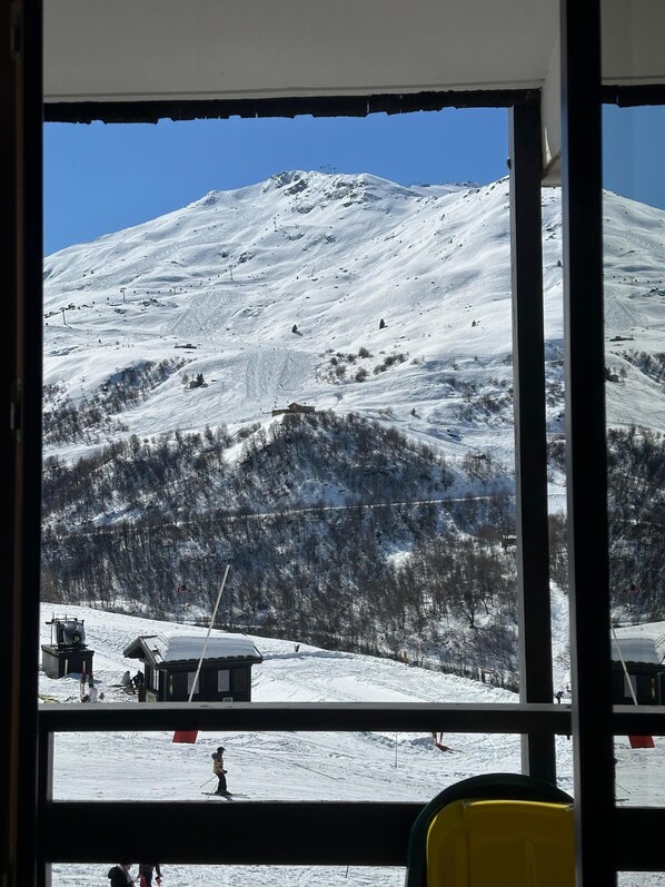 View from property - Vrbo Property (Les Belleville)