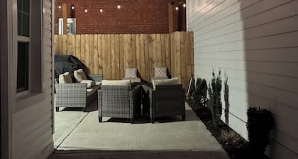 A serene 1-bedroom studio with a fabulous patio in charming Covington!
