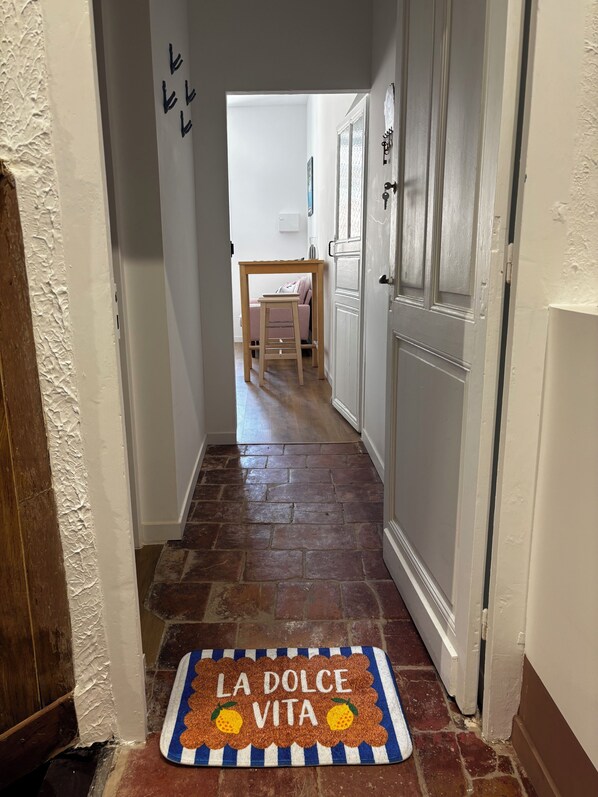 Interior - Vrbo Property (Lectoure)