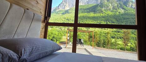 1 bedroom, WiFi (surcharge), bed sheets