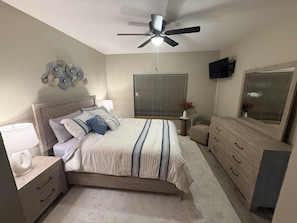 Room - 1-bedroom apartment with AC near Lake Oroville (Oroville)