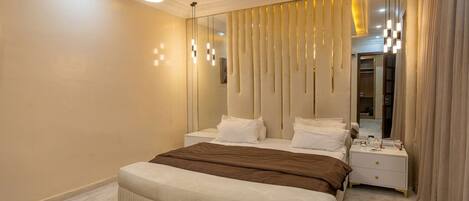 2 chambres, fer et planche à repasser, Wi-Fi, literie fournie