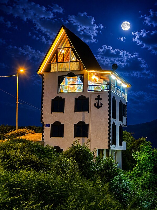 Exterior - tepem suit konak (Rize)